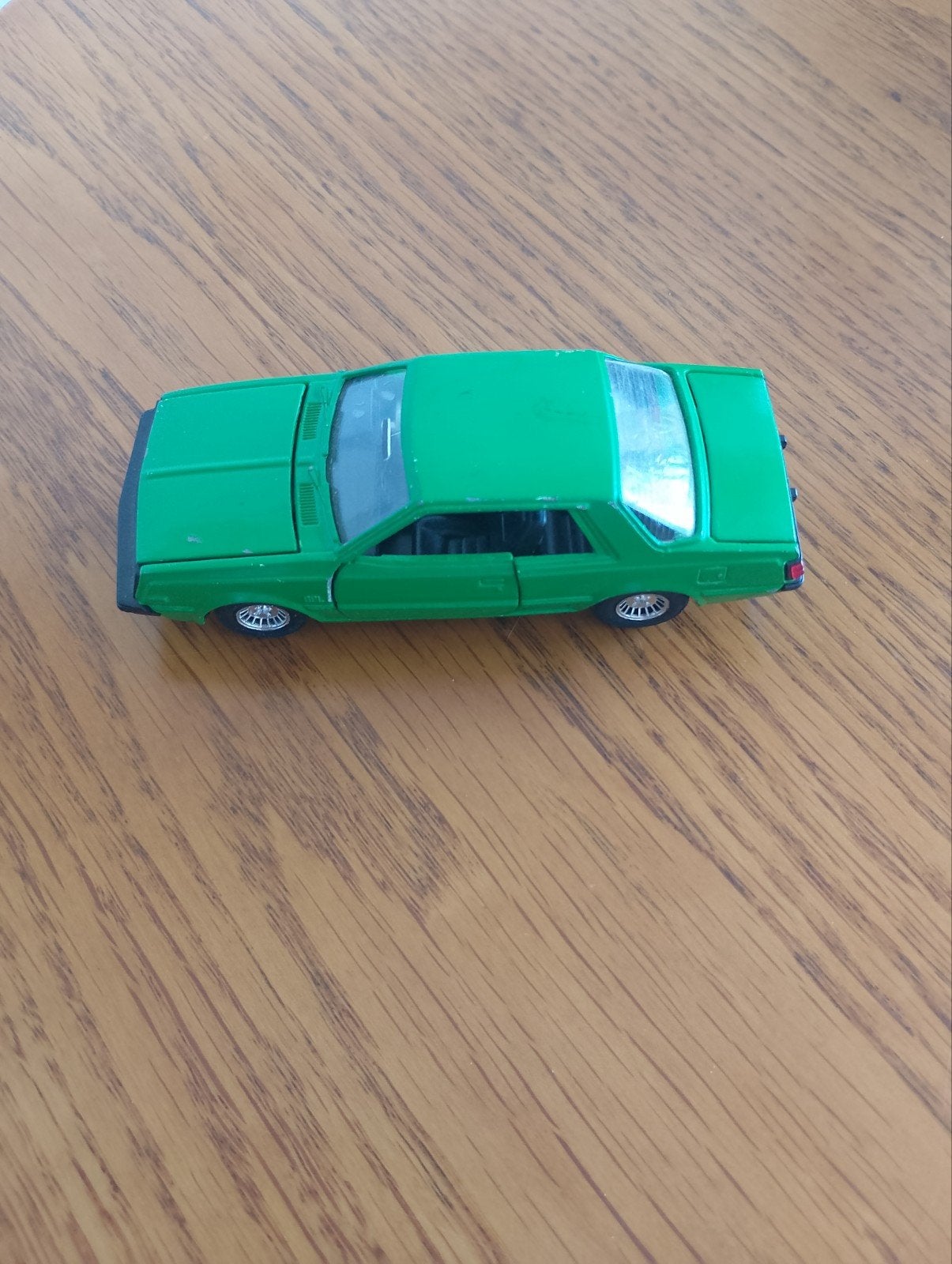 Vintage Yonezawa Toys Mitsubishi Sapporo Diecast Auto, Ophalen, Gebruikt