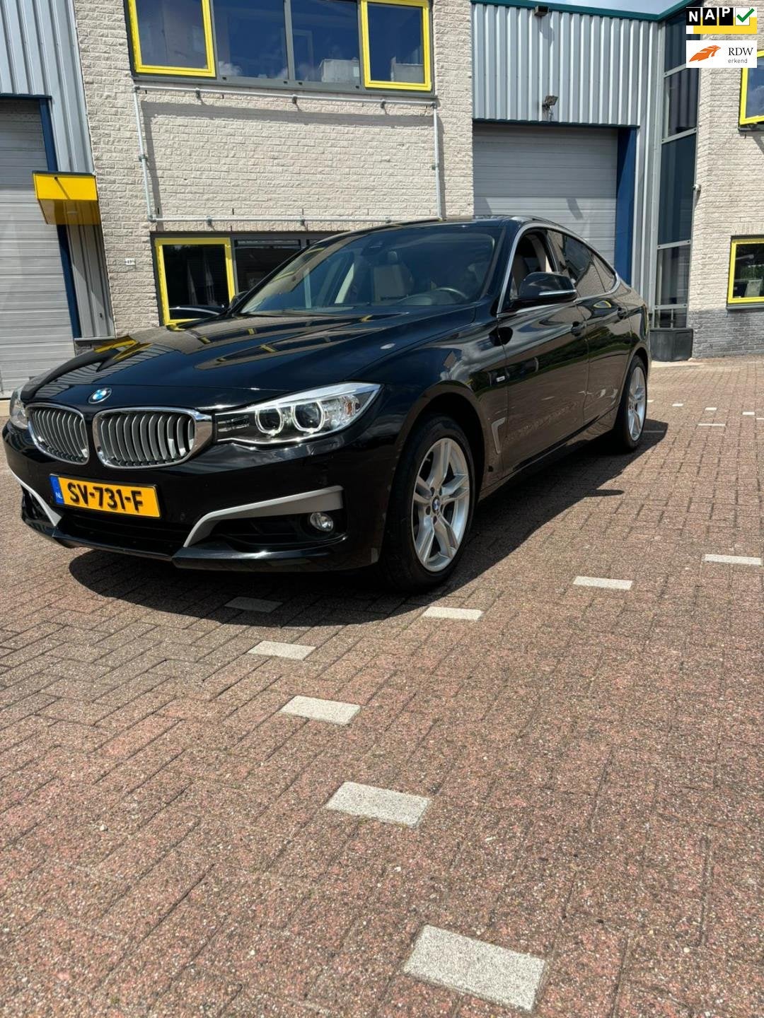 BMW 3-serie GT 328i xDrive High Executive | full options, Auto's, BMW, Automaat, 15 km/l, 4 cilinders, Zwart