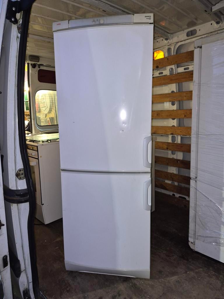 AEG Santo Koel-vriescombinatie - Wit, Gebruikt, Electrolux Home Products B.V., Vennootsweg 1, 2404 CG Alphen aan den Rijn, Nederland