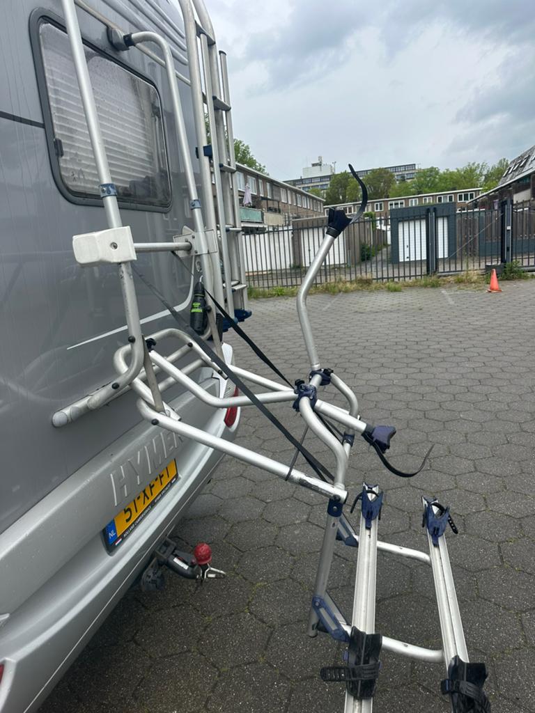 Thule fietsendrager, Auto diversen, Fietsendragers, Gebruikt, 2 fietsen, Elektrische fiets, Achterklepdrager