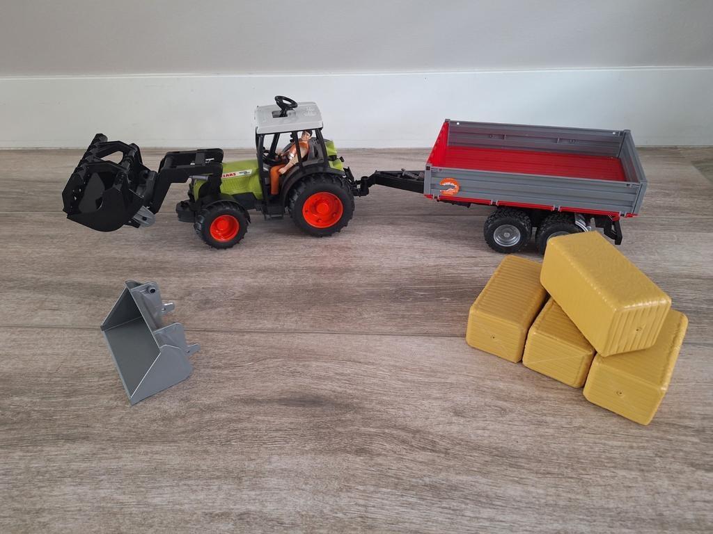 Bruder tractor met aanhangwagen, Kinderen en Baby's, Speelgoed | Speelgoedvoertuigen, Ophalen of Verzenden, Zo goed als nieuw