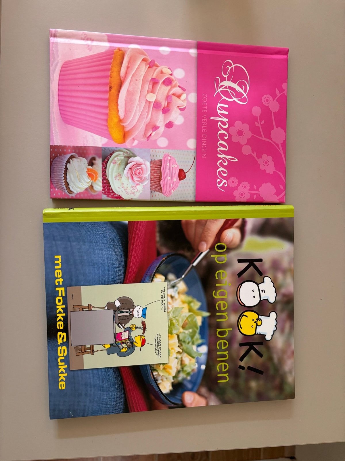Cupcakes Zoete Verleidingen & Kook! op eigen benen, Boeken, Kookboeken, Ophalen, Gelezen, Overige gebieden, Taart, Gebak en Desserts