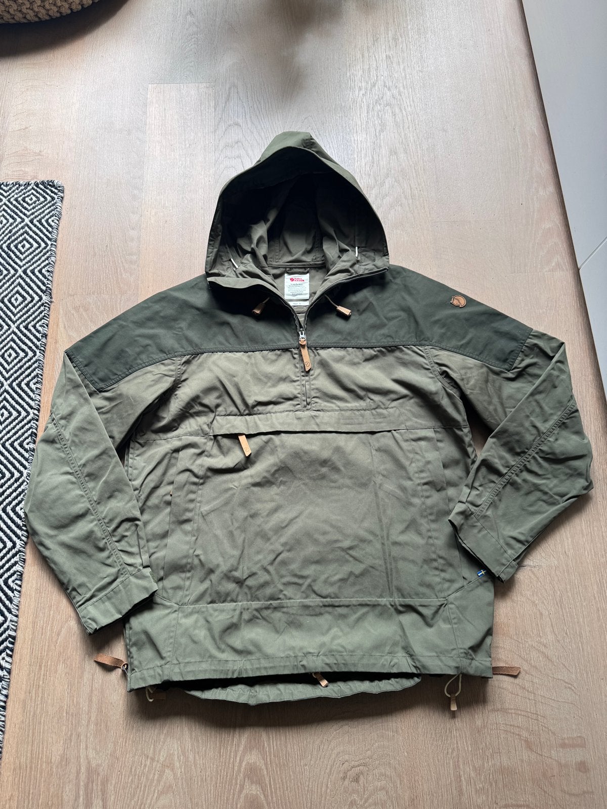 Nieuwstaat fjallraven singi anorak maat L groen g1000, Ophalen of Verzenden, Zo goed als nieuw, Maat 48/50 (M), Groen