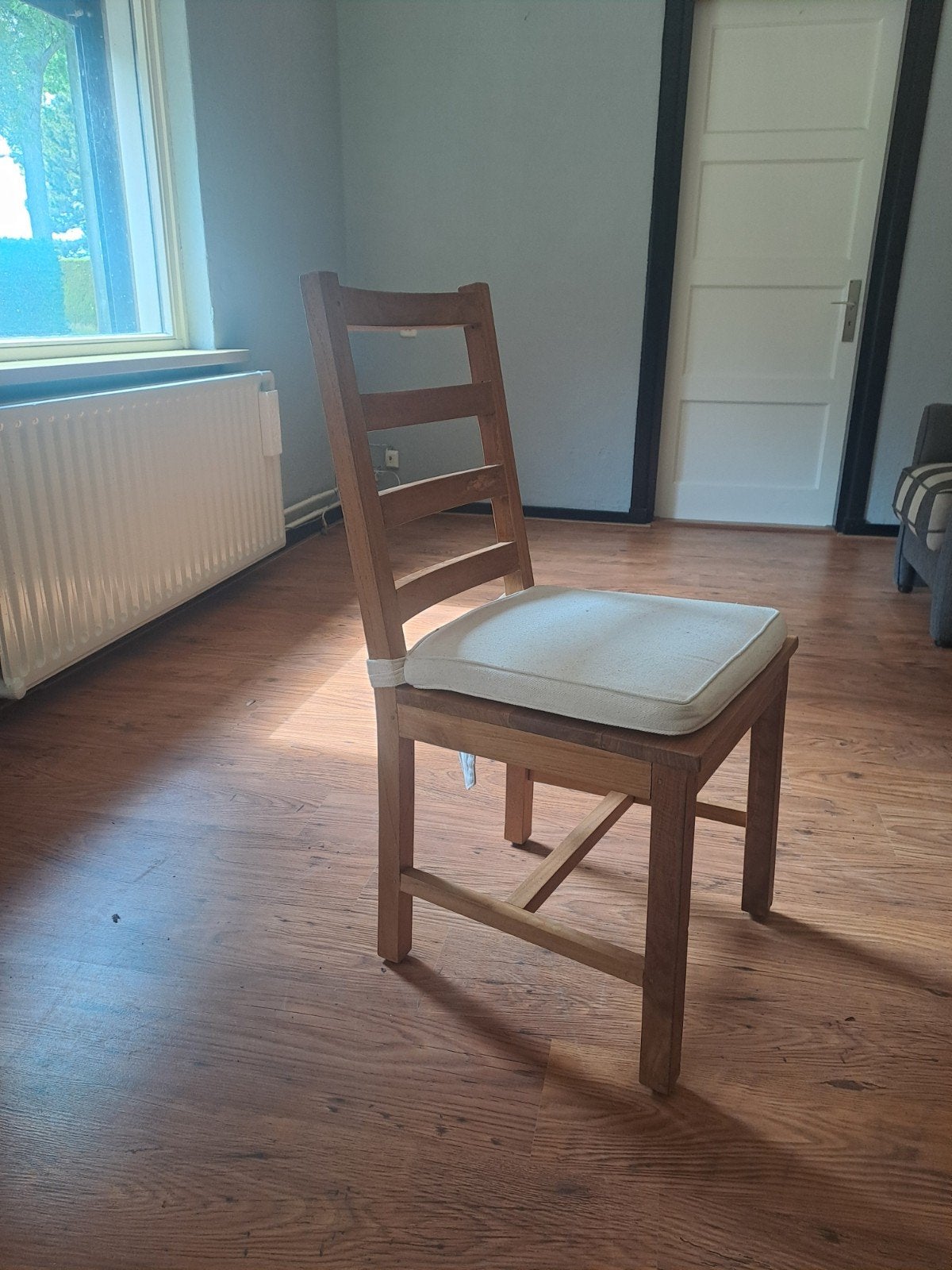 6 houten eetkamerstoelen met kussens - gebruikt, Huis en Inrichting, Ophalen, Gebruikt, Overige kleuren, Landelijk