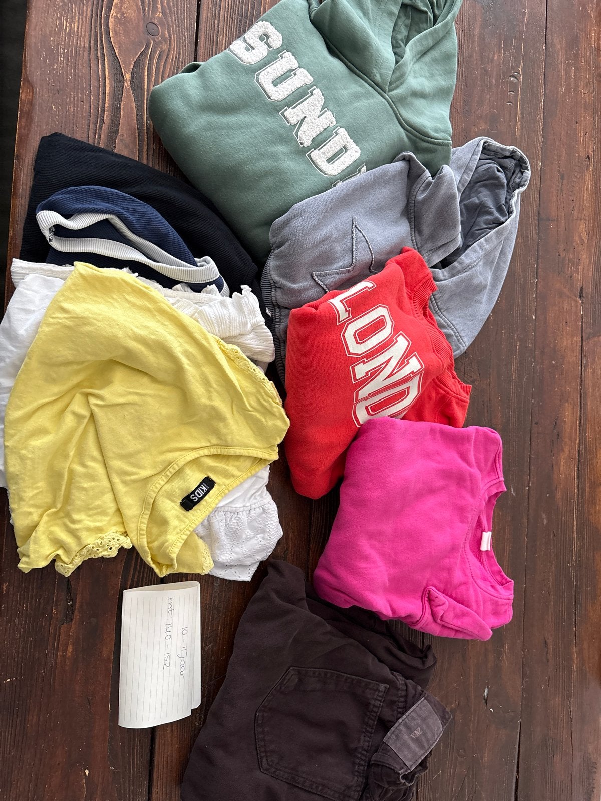 Kledingpakket 10-11 jaar: truien, broek, T-shirts, hemdje, Kinderen en Baby's, Ophalen, Gebruikt, Jongen of Meisje, Trui of Vest
