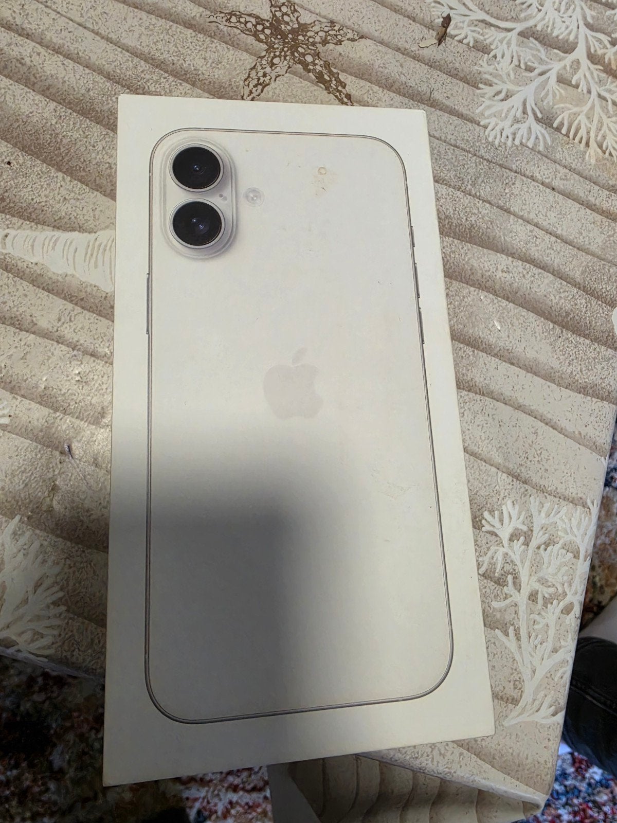 Apple iPhone 16 Plus 128GB Wit 89%