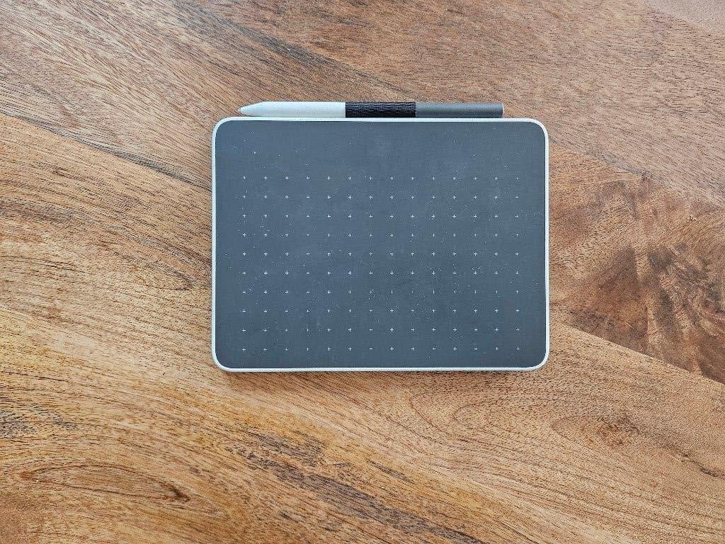 WACOM One S, Computers en Software, Tekentablets, Ophalen of Verzenden, Zo goed als nieuw, Draadloos, Wacom Intuos