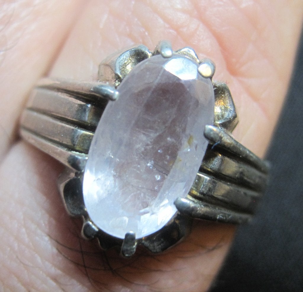 Antiek saffier 8krt %100natuurlijk onbehandeld 1950 zeldzaam, Ophalen, Zilver, Ring, Met edelsteen