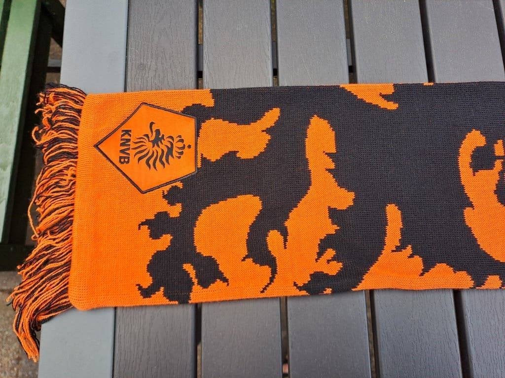 Oranje KNVB Nike sjaal met leeuw - Nederland voetbal, Onbekend, Ophalen of Verzenden, Zo goed als nieuw, Onbekend