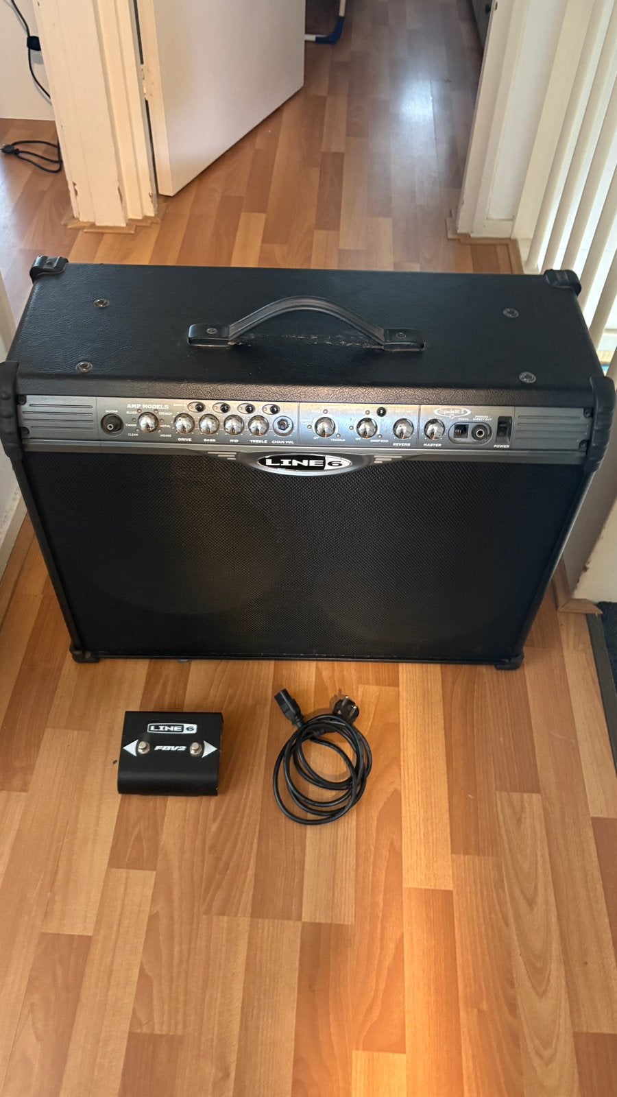 Line 6 spider II 150 watts + FBV2, Muziek en Instrumenten, Ophalen, Gebruikt, 100 watt of meer