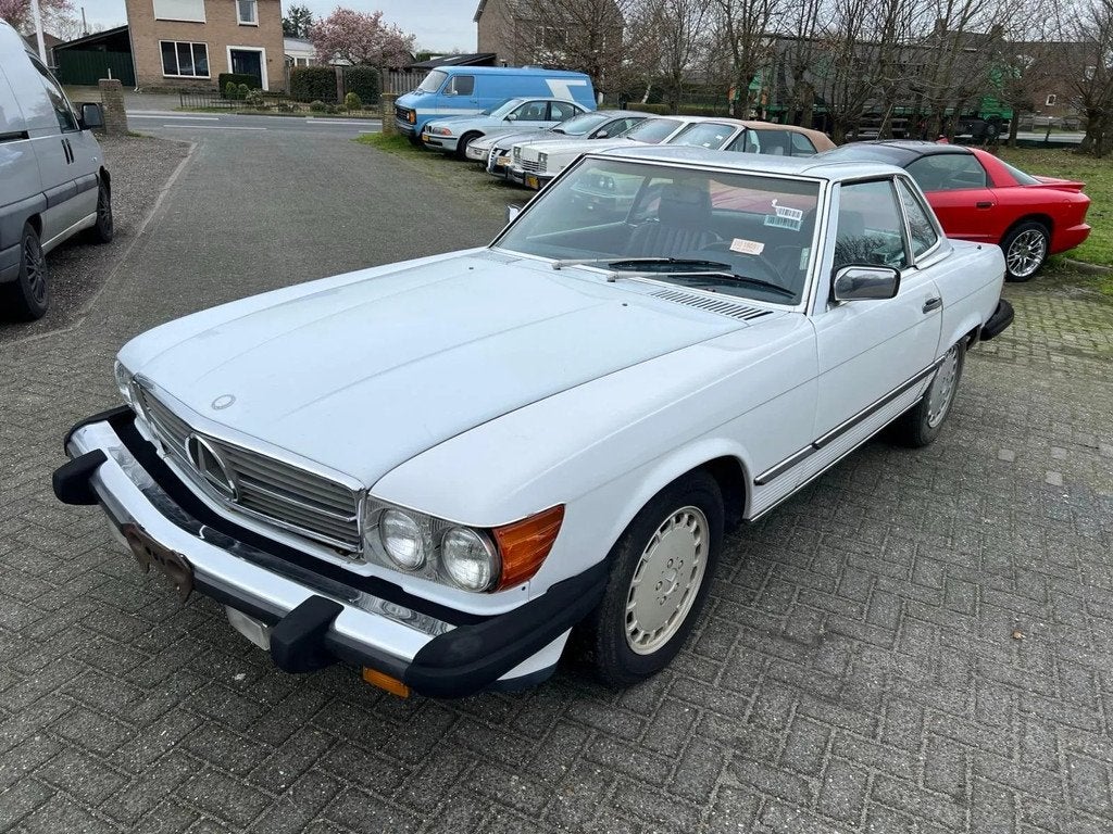 Mercedes-Benz SL-Klasse 560 SL cabrio aut. (bj 1986), Automaat, 4973 cc, Zwart, Cabriolet