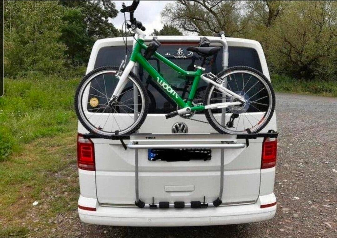 thule backpack 973 Achterklep T5 T6 T4 Hiace caddy Viano, Gebruikt, Elektrische fiets, 2 fietsen, Achterklepdrager