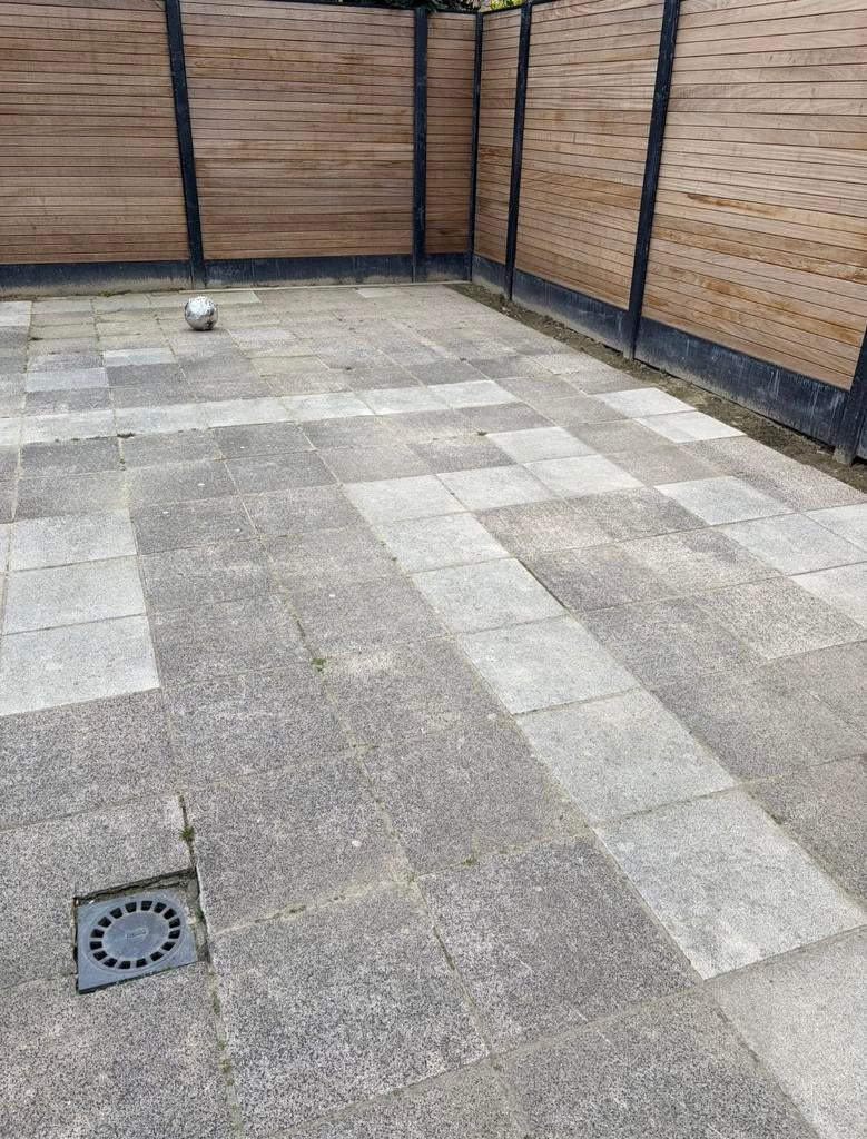 60m2 tegels - GRATIS, Tuin en Terras, Tegels en Klinkers, Ophalen, Zo goed als nieuw, Beton, Terrastegels