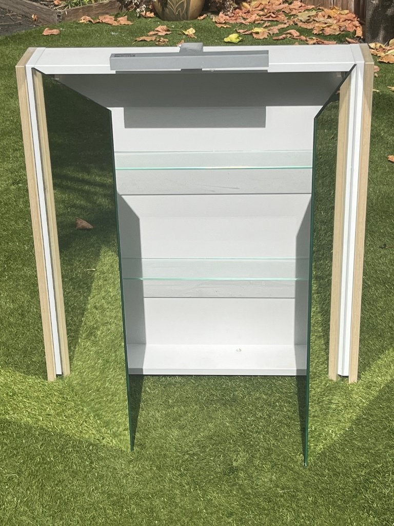 spiegelkast met planken en led strip, Ophalen, Spiegelkast, 50 tot 100 cm, Zo goed als nieuw
