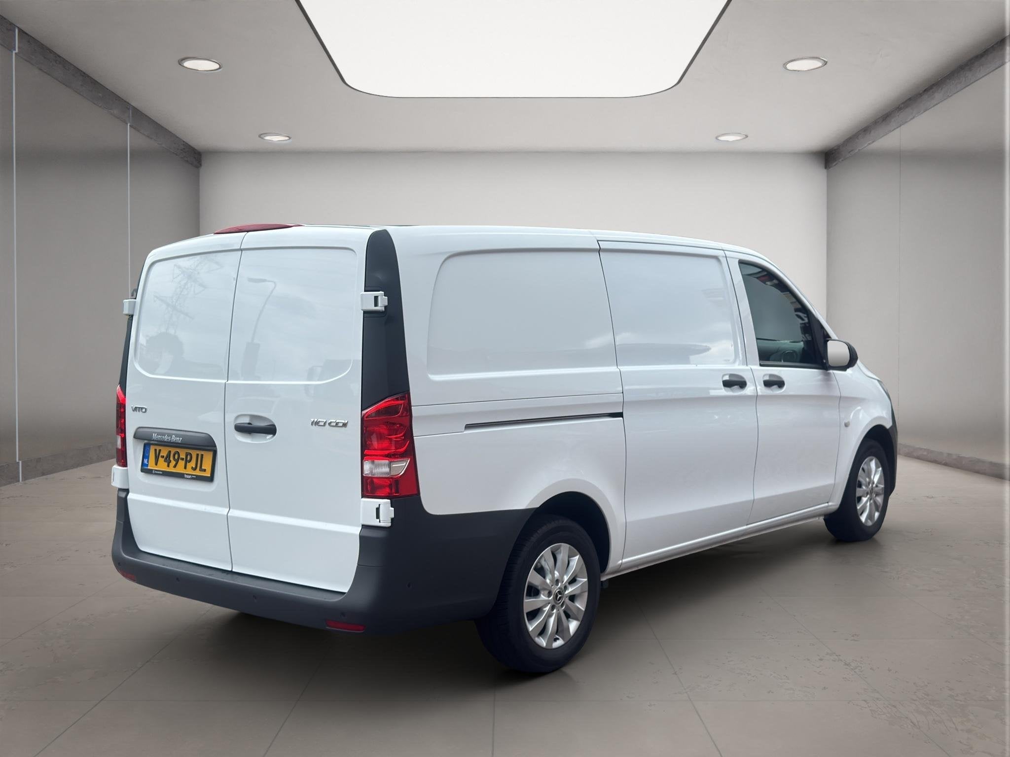 Mercedes-Benz Vito 110 L2 | Cruise | Camera | Navi | Parktro, Voorwielaandrijving, Stof, Gebruikt, 4 cilinders