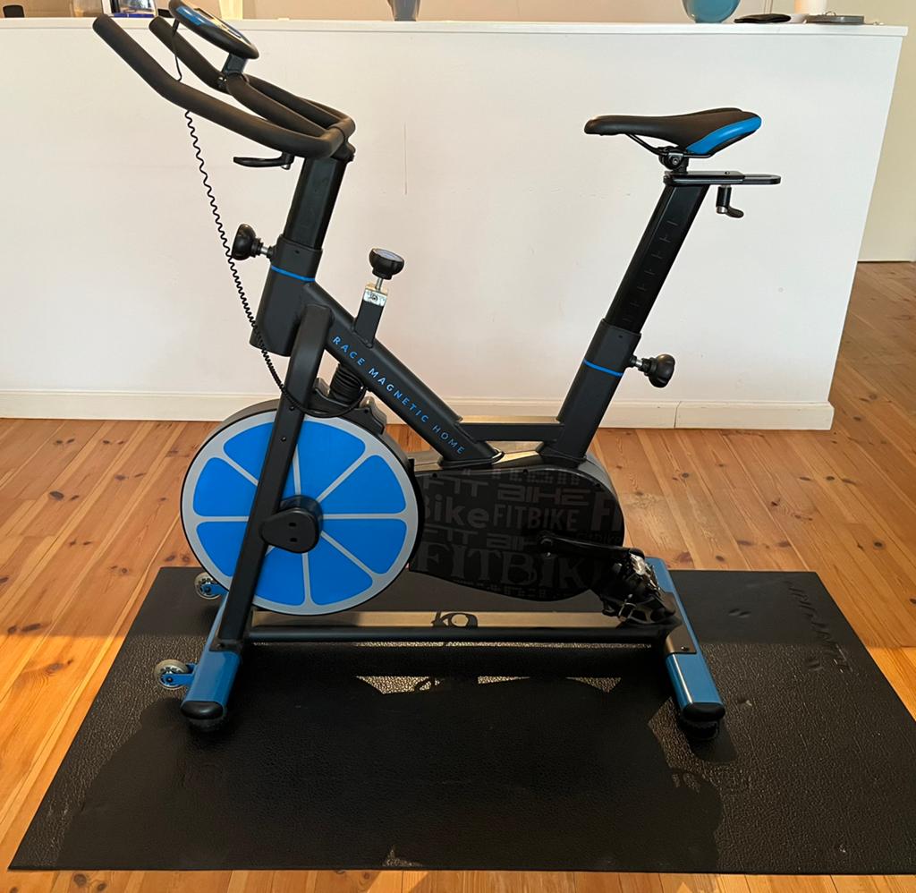 FitBike Race Magnetic Home - Indoor Cycle inclusief mat, Ophalen, Zo goed als nieuw, Spinningfiets