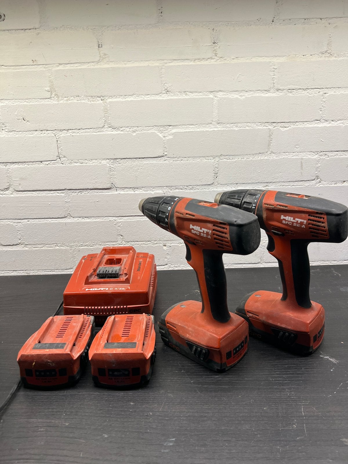 Hilti accu tol set, Doe-het-zelf en Verbouw, Ophalen of Verzenden, Zo goed als nieuw, Boormachine