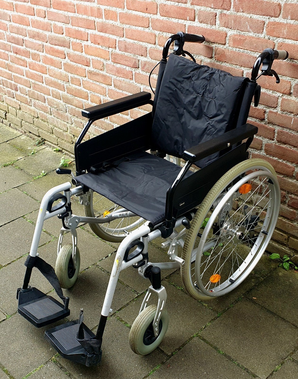 Compacte rolstoel inklapbaar met remmen voor de begeleider, Rolstoel inklapbaar, Rolstoel inklapbaar, Rolstoel inklapbaar, Handbewogen rolstoel
