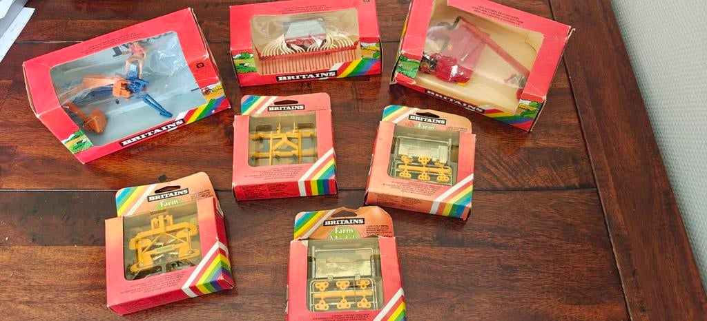 Britains Farm Models - Diverse Landbouwwerktuigen, Hobby en Vrije tijd, Modelbouw | Auto's en Voertuigen, Overige merken, 1:32 tot 1:50
