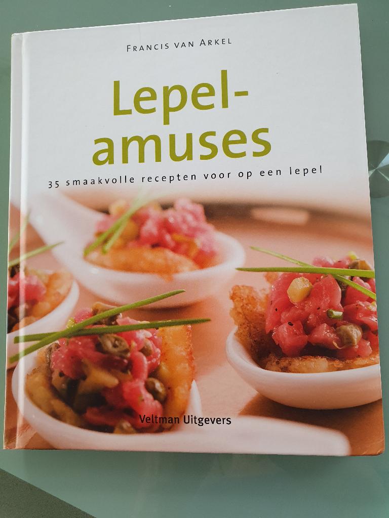 15 amuselepels + boek, Huis en Inrichting, Keuken | Bestek, Ophalen of Verzenden, Zo goed als nieuw, Rvs of Chroom, Los bestek
