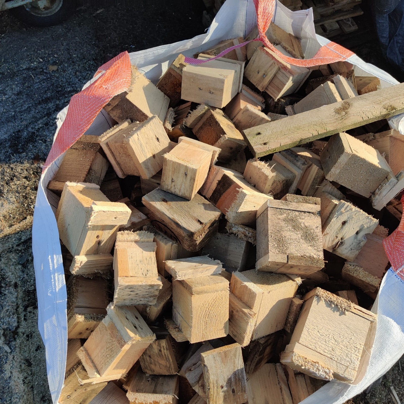 pallet klossen, Minder dan 3 m³, Ophalen