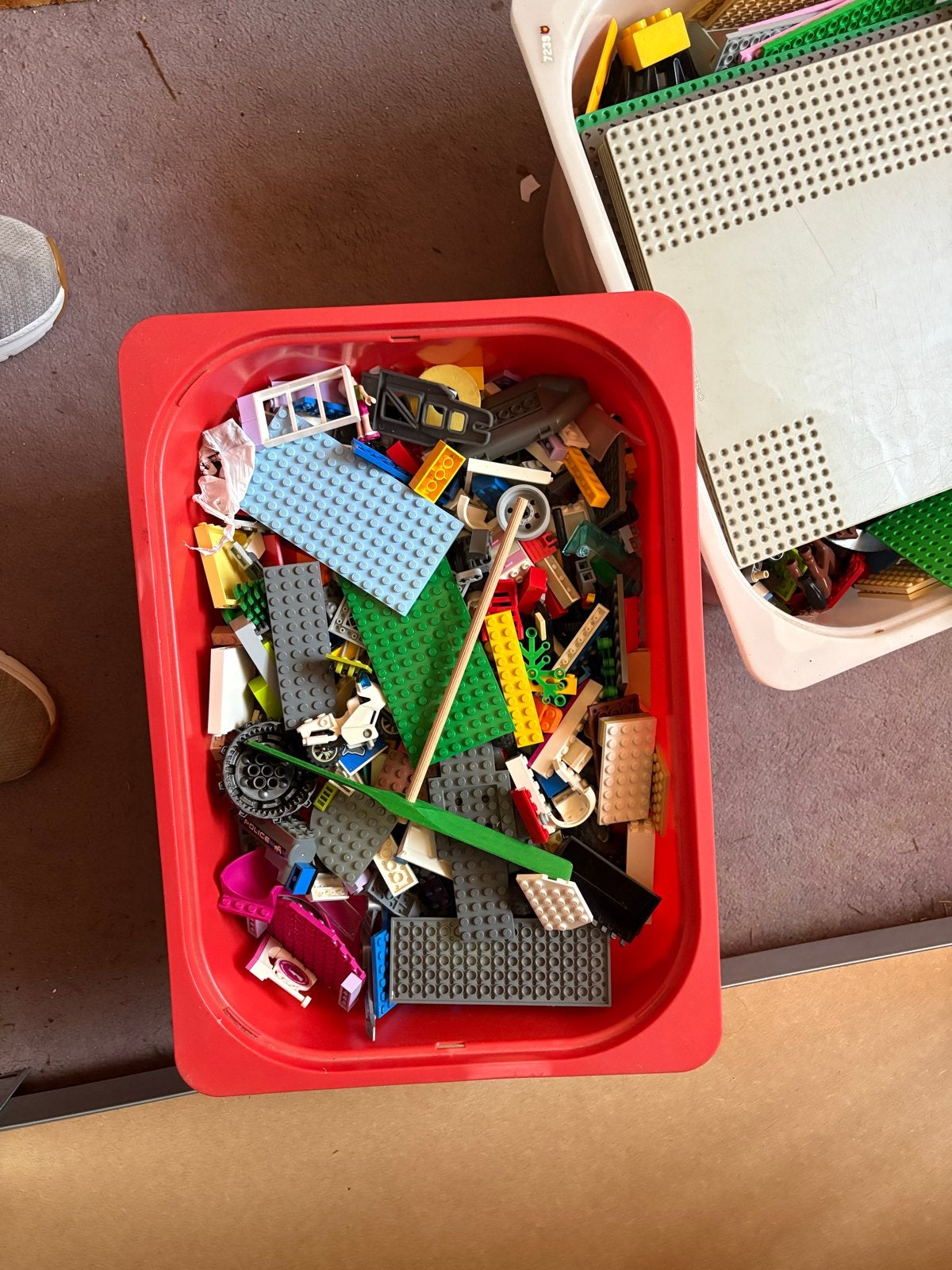 Grote partij 4 bakken LEGO Friends en diverse bouwstenen, Kinderen en Baby's, Ophalen, Zo goed als nieuw, Overige merken