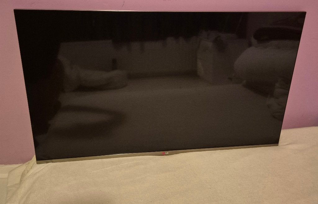 LG televisie - ca. 47 inch - Goede staat, Ophalen, 50 Hz, Zo goed als nieuw, 100 cm of meer
