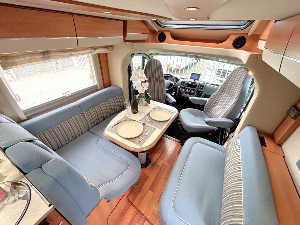 Hymer T 614 CL DWARSBED + HEFBED EURO 5 MAXI CHASSIS, Caravans en Kamperen, Fiat, 7 tot 8 meter, Bedrijf, Hymer