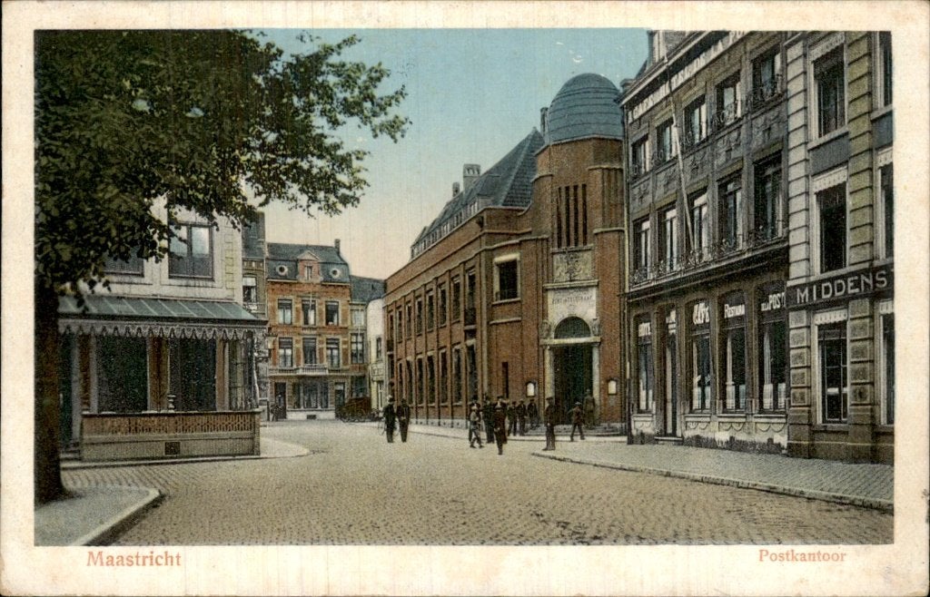 Maastricht - Postkantoor - Voorgevel, Ophalen of Verzenden, 1920 tot 1940, Gelopen, Limburg