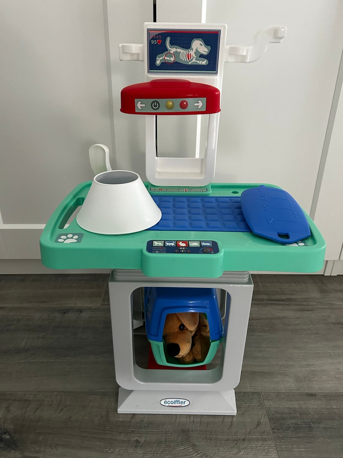 Ecoiffier Dierenarts Speelset met Accessoires, Ophalen of Verzenden, Zo goed als nieuw, Jongen of Meisje