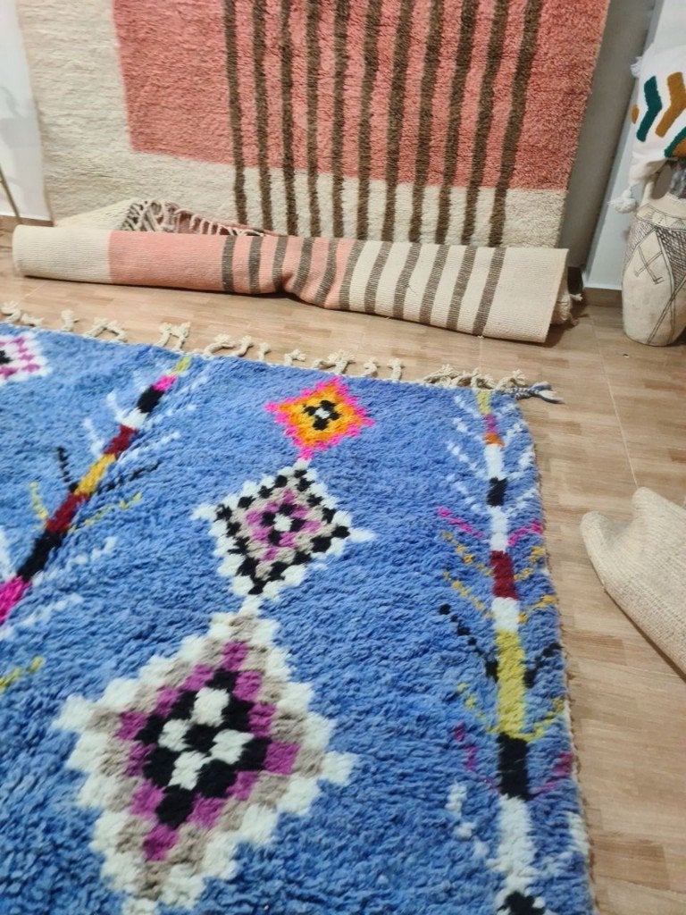 Beni Ouarain vloerkleed 200x300 – blauw kleurrijke ruiten, MarocCarpets, Info@maroccarpets.nl, Boho, handgemaakt, geometrisch, kleurrijk