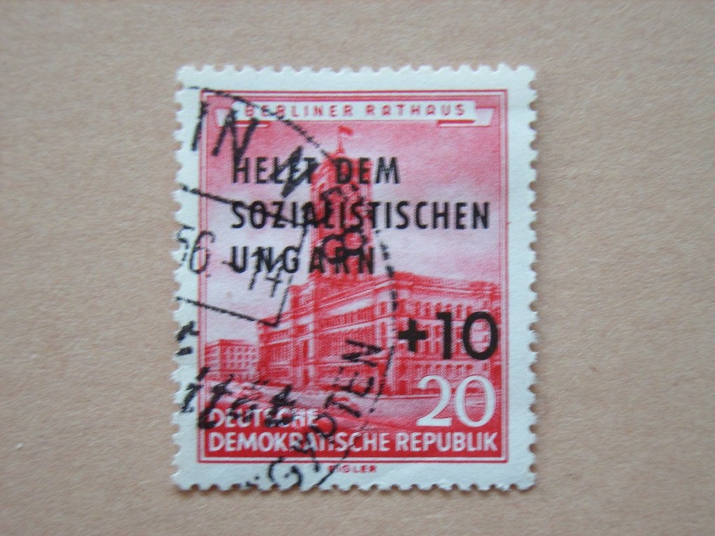NB   DDR 557, Postzegels en Munten, Postzegels | Europa | Duitsland, Verzenden, DDR, Gestempeld