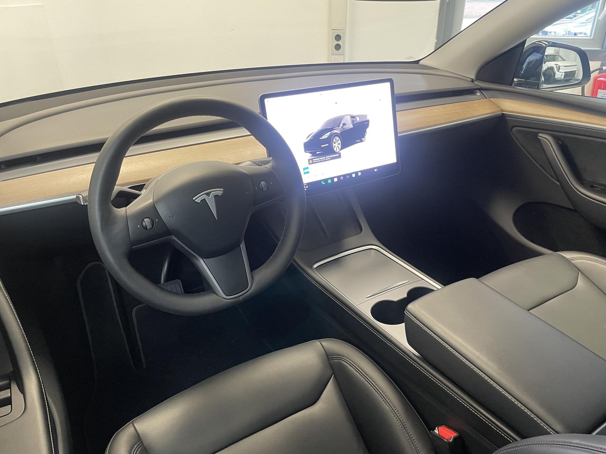 Tesla Model Y RWD 58 kWh | TREKHAAK | ORGNL | 91% SOH |, 238 pk, Gebruikt, Huisgarantie, Met garantie (alle)