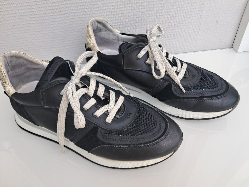 Schoenen Via Vai  Kleur : Zwart Maat : 40 NIEUWSTAAT  160.-, Via Vai, Zwart, Ophalen of Verzenden, Sneakers of Gympen