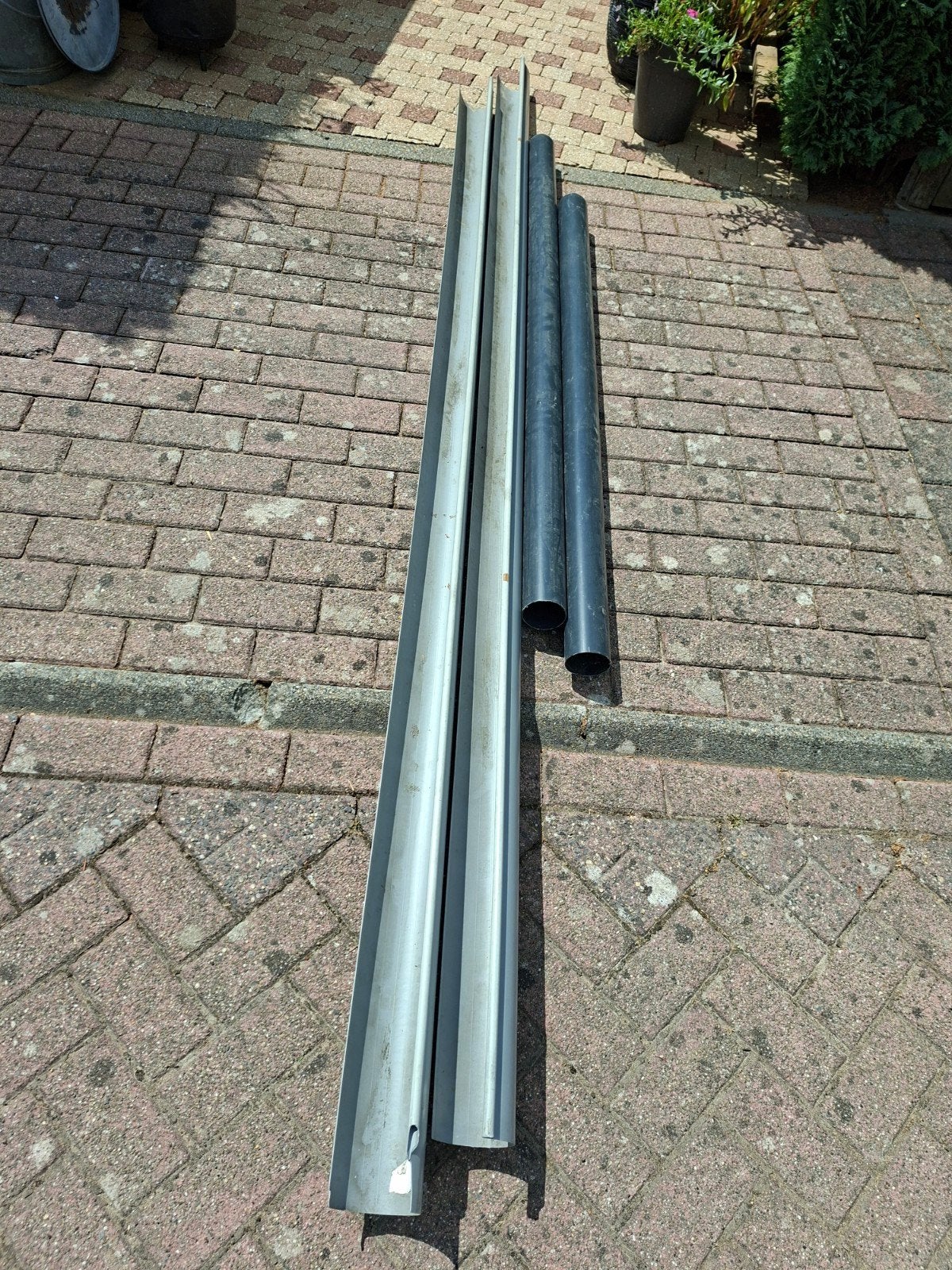 PVC Goot, Antraciet Afvoerbuizen & Mastgoot - Gratis Afhalen, Ophalen, Gebruikt