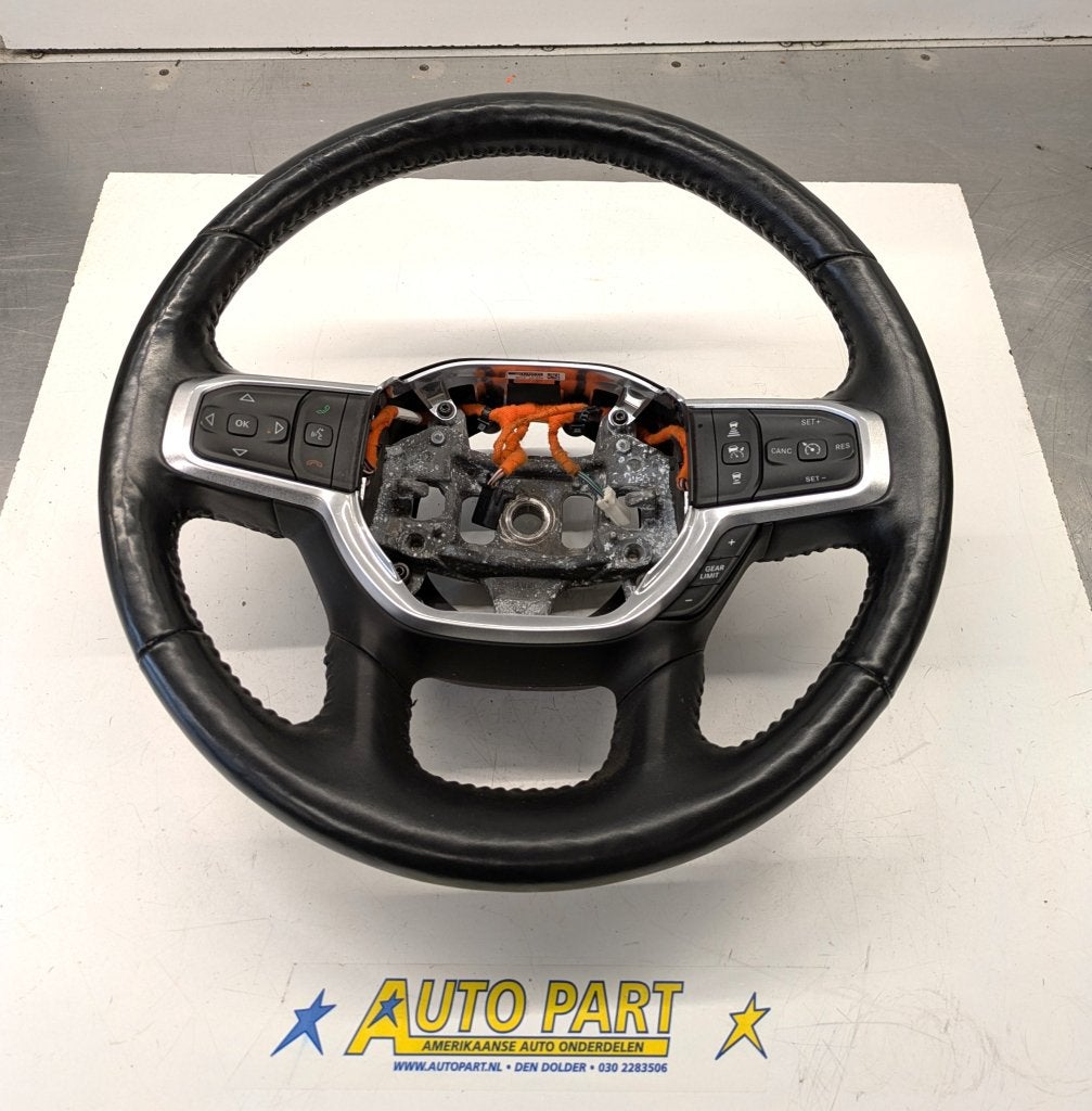 Dodge Ram pickup leder stuurwiel 2019-2022, Gebruikt, PO Box 21-8004 | Auburn Hills, MI 48321-8004, Amerikaanse onderdelen, Ophalen of Verzenden