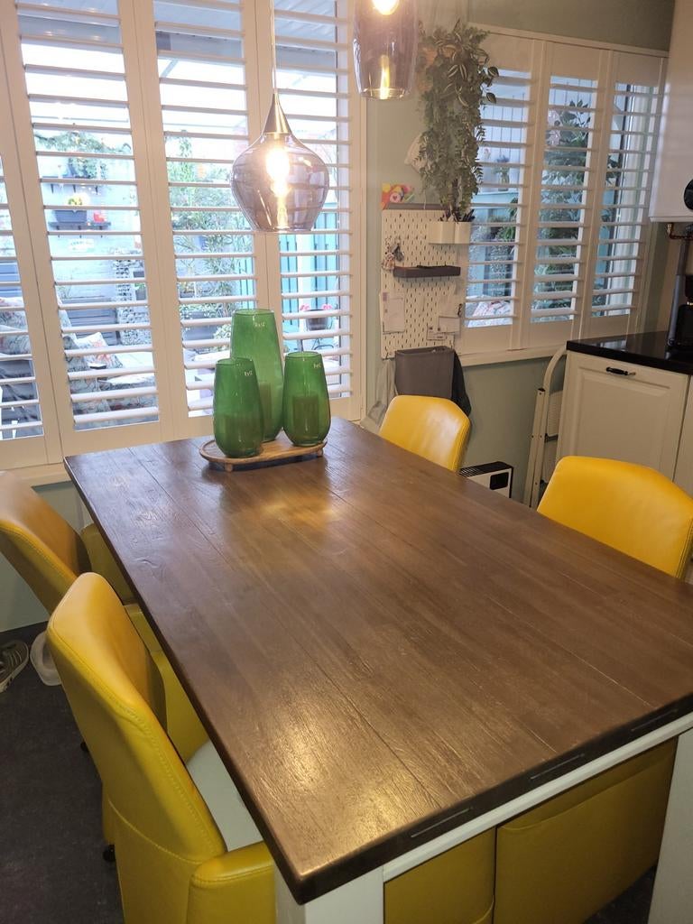 Eetafel van massief acacia hout, Ophalen, 50 tot 100 cm, Zo goed als nieuw, 150 tot 200 cm