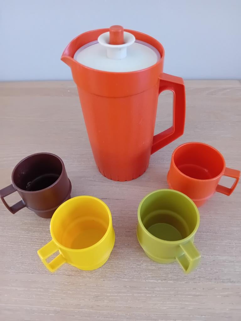 Kinderserviesje van tupperware., Ophalen of Verzenden, Overige typen