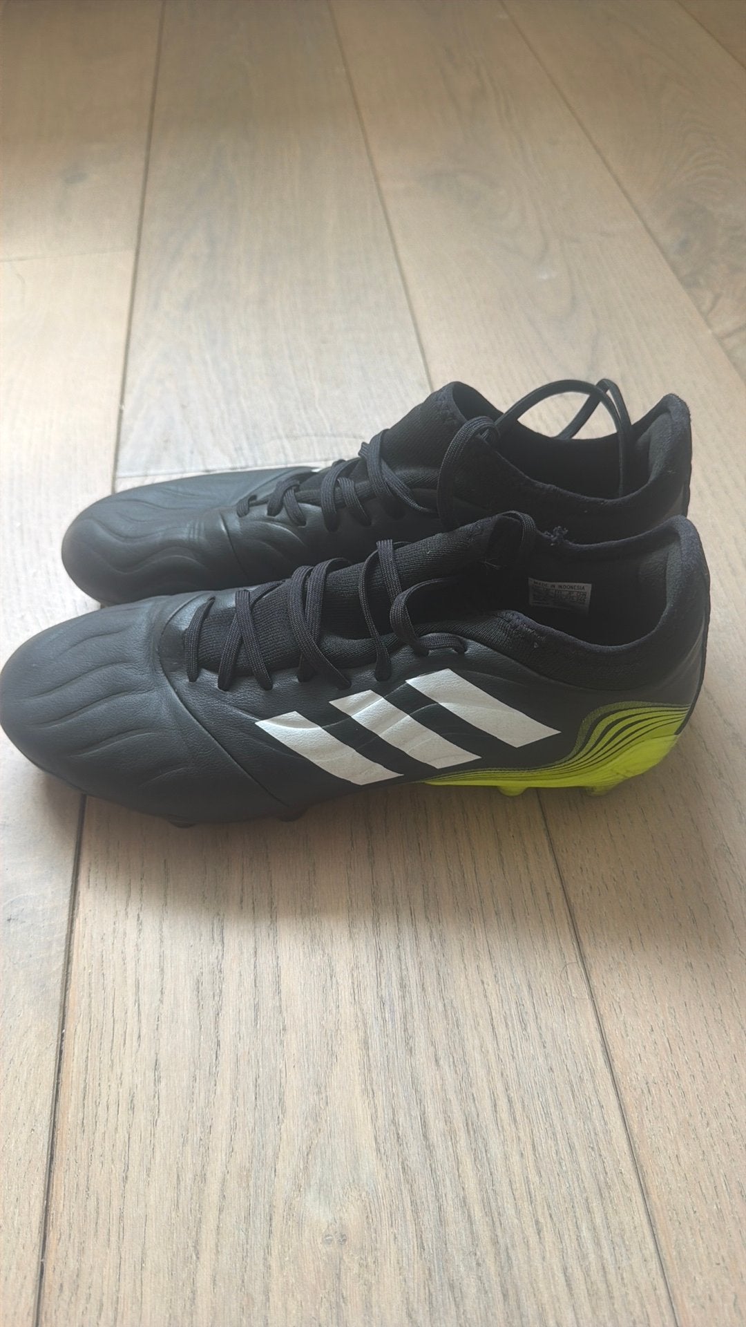 Adidas copa voetbalschoenen maat 43,5, Maat XS of kleiner, Ophalen, Zo goed als nieuw, Schoenen