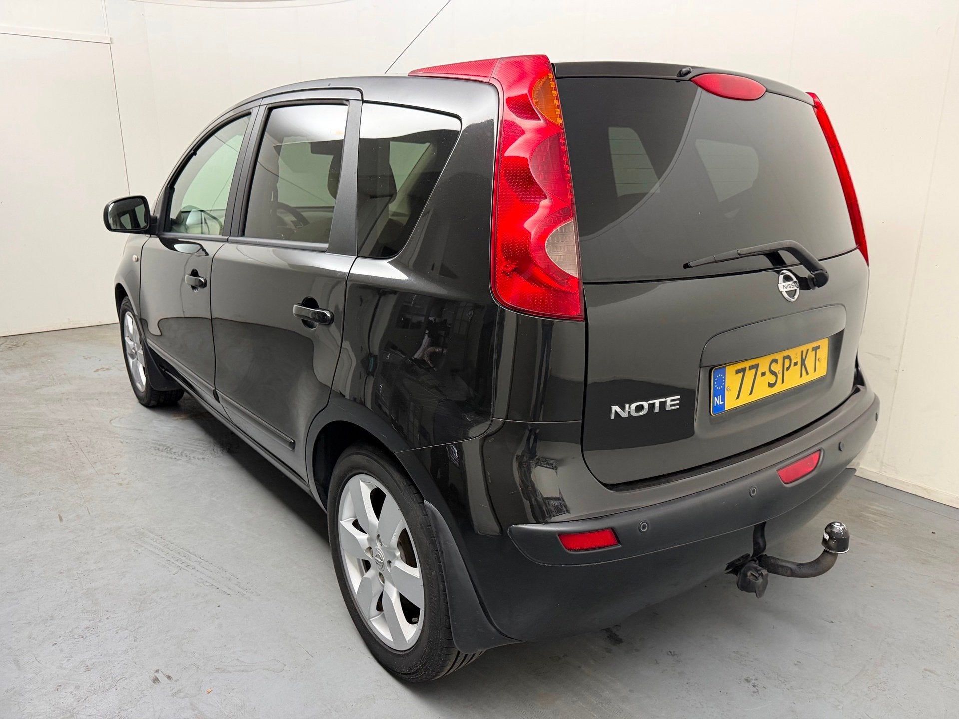 Nissan Note 1.6 First Note # Clima # Trekhaak # Lmv # Nap, Voorwielaandrijving, 15 km/l, Gebruikt, 4 cilinders