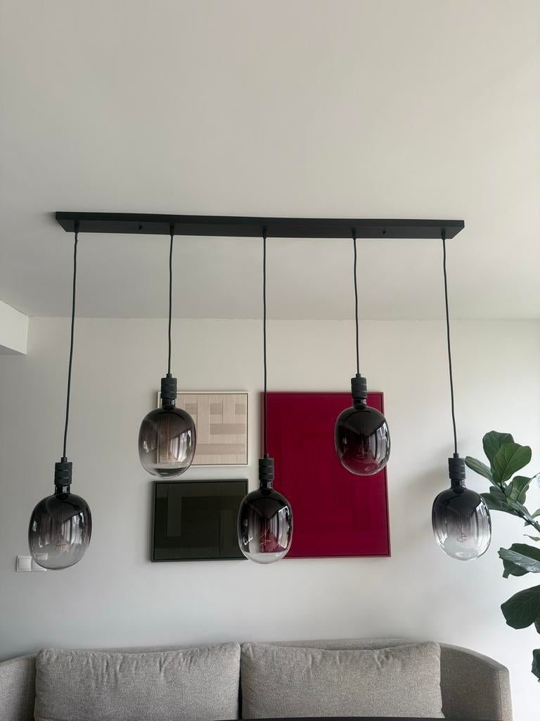 Calex hanglamp zwart met 5 smoke glazen bollen 120 cm, Huis en Inrichting, Lampen | Hanglampen, Zo goed als nieuw, 75 cm of meer