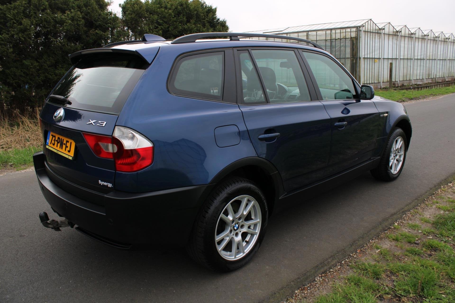 BMW X3 2.5i Executive Automaat Youngtimer, Automaat, Zwart, Parkeersensor, Blauw