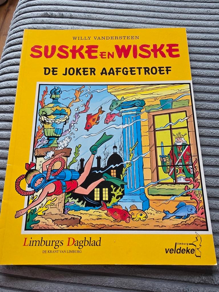 Suske en Wiske: De Kaartendans - Limburgse uitgave, Eén stripboek, Ophalen of Verzenden, Gelezen, Willy Vandersteen