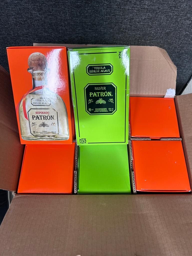 6 zeer gewaardeerde flessen te koop patron, Ophalen of Verzenden, Nieuw, Frankrijk, Overige typen