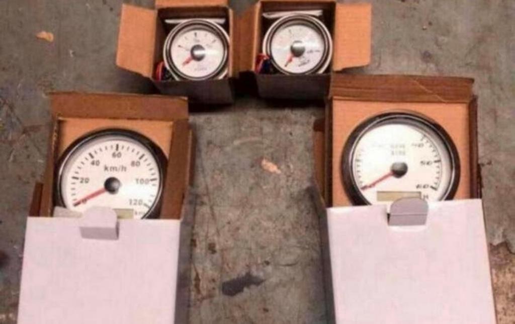 Gps snelheidsmeter, Ophalen of Verzenden, Zo goed als nieuw, Motor en Techniek