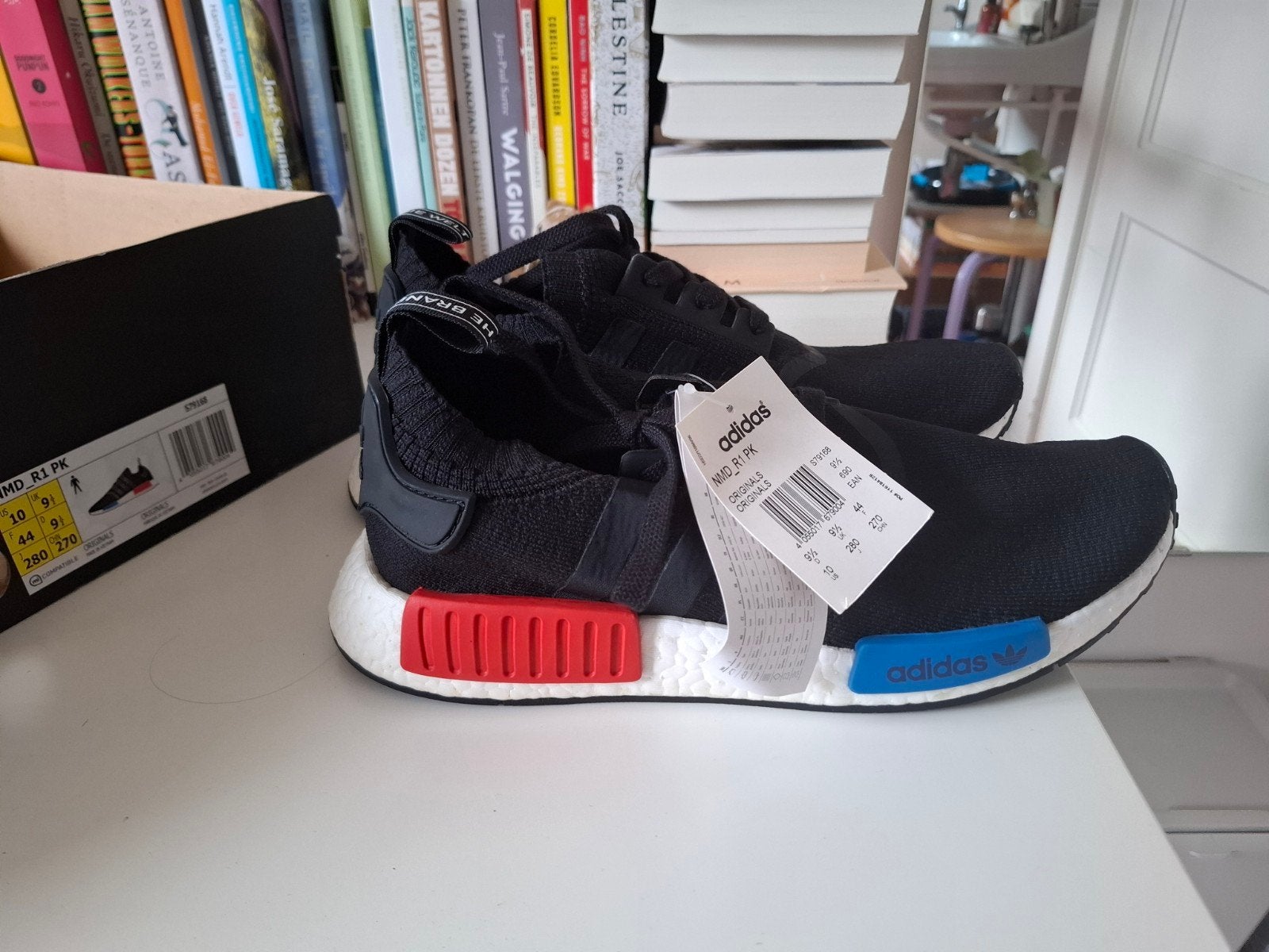 Adidas NMD R1 PK Sneakers Zwart - Maat 44, Zwart, Nieuw, Ophalen of Verzenden, Sneakers of Gympen