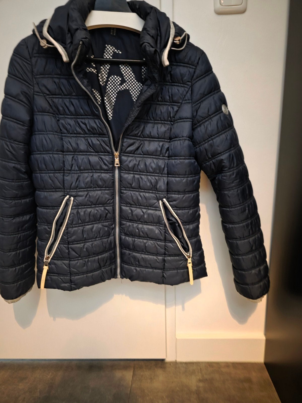 blauwe dames jas, Ophalen, Zo goed als nieuw, Maat 38/40 (M), Blauw