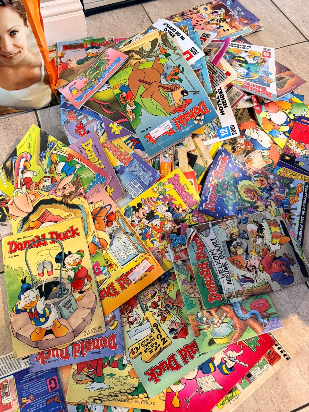 200+ Donald Duck weekbladen / Stripboeken/ Pockets - Ruilen, Meerdere stripboeken, Ophalen, Gelezen