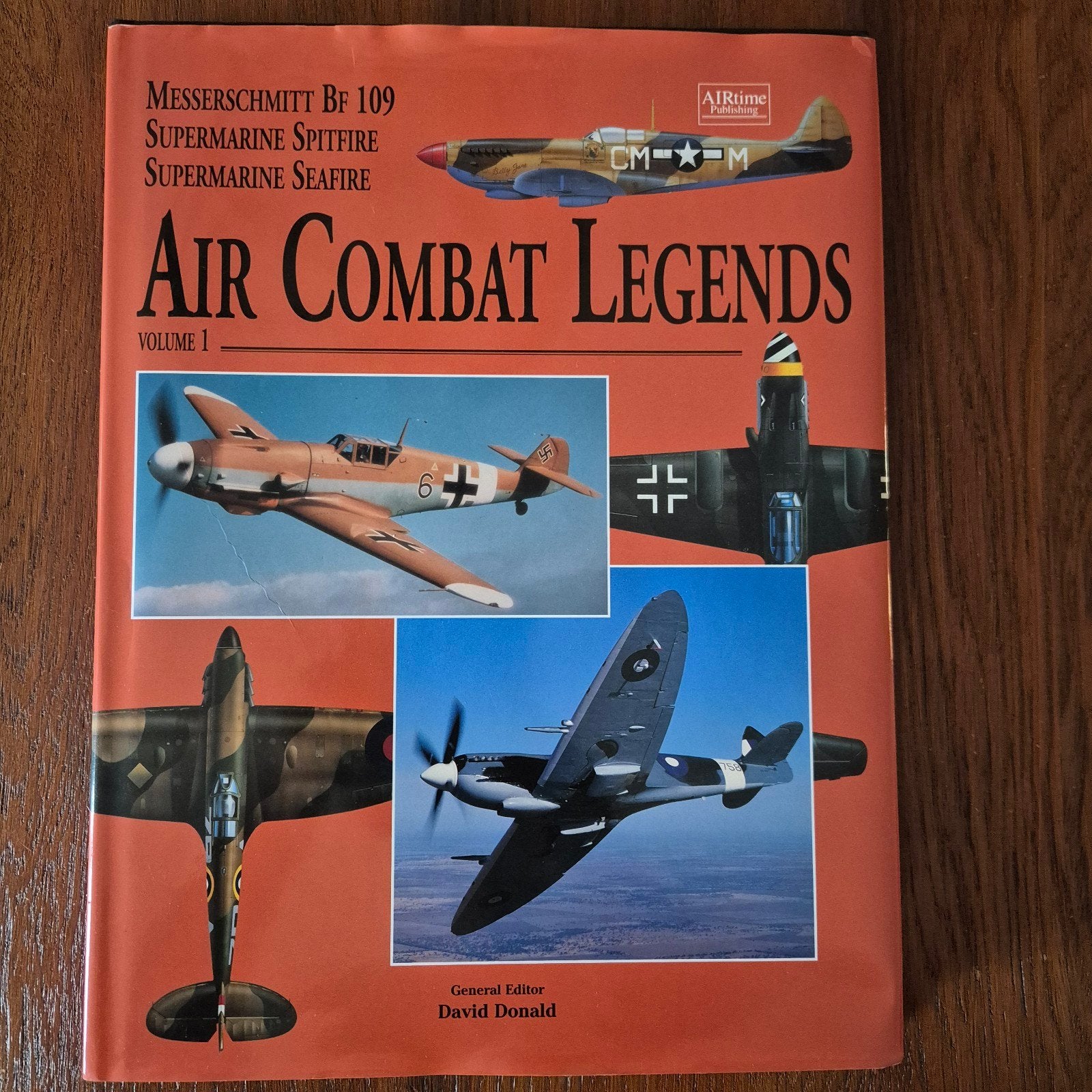 Air Combat Legends Volume 1: Messerschmitt Bf 109 & Spitfire, Tweede Wereldoorlog, David Donald (General Editor), Ophalen of Verzenden