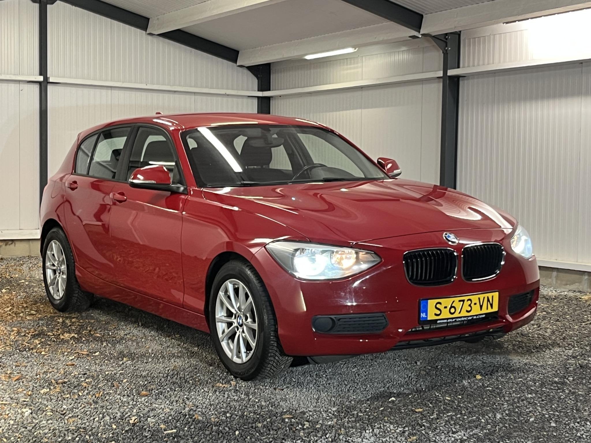 BMW 1-serie 114i 2015 Business line 5D ECC,ST.VERW,LED,PDC,1, Auto's, 1-Serie, Gebruikt, Euro 6, 4 cilinders